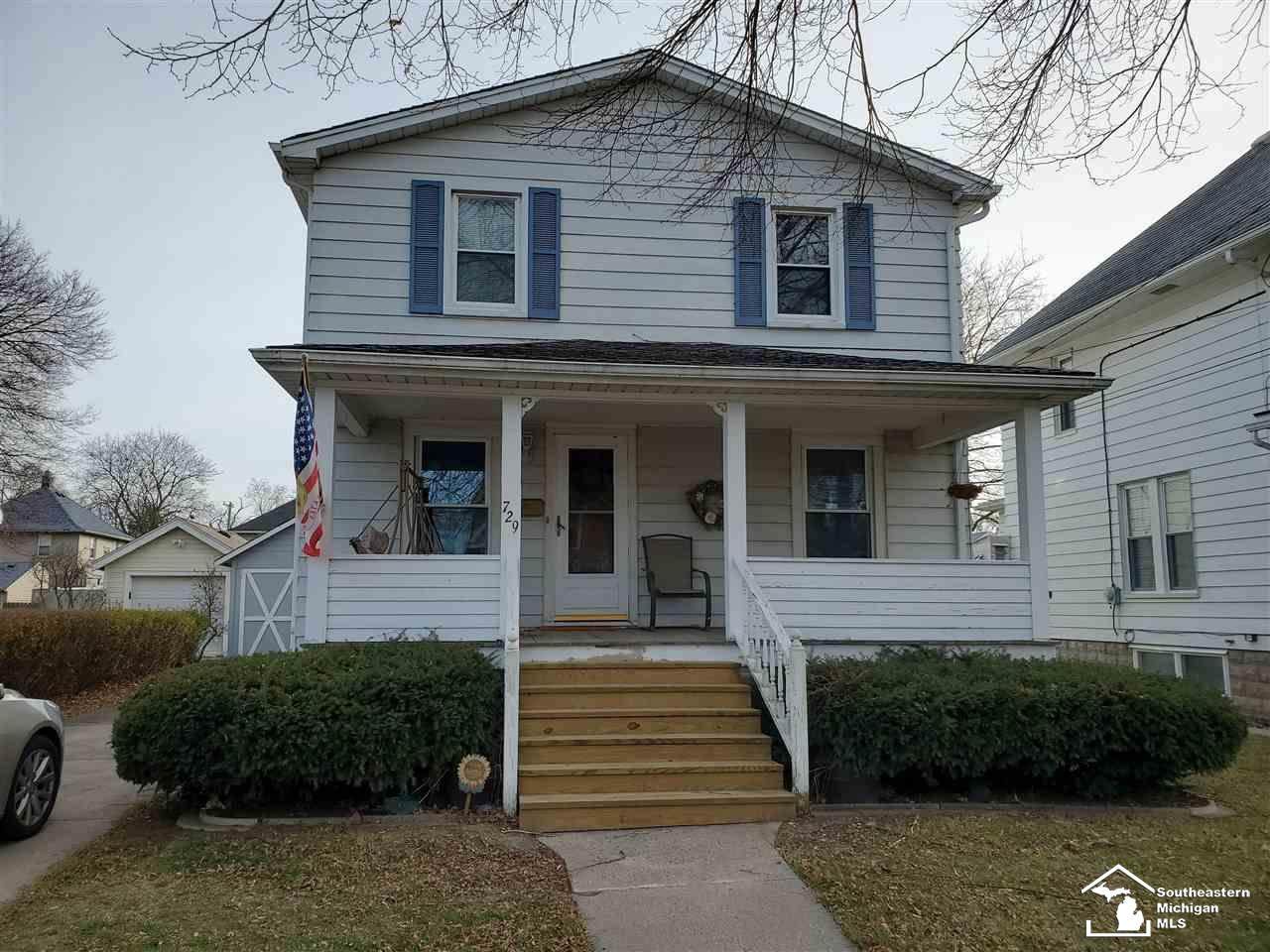 729 Custer St. - Photo 1