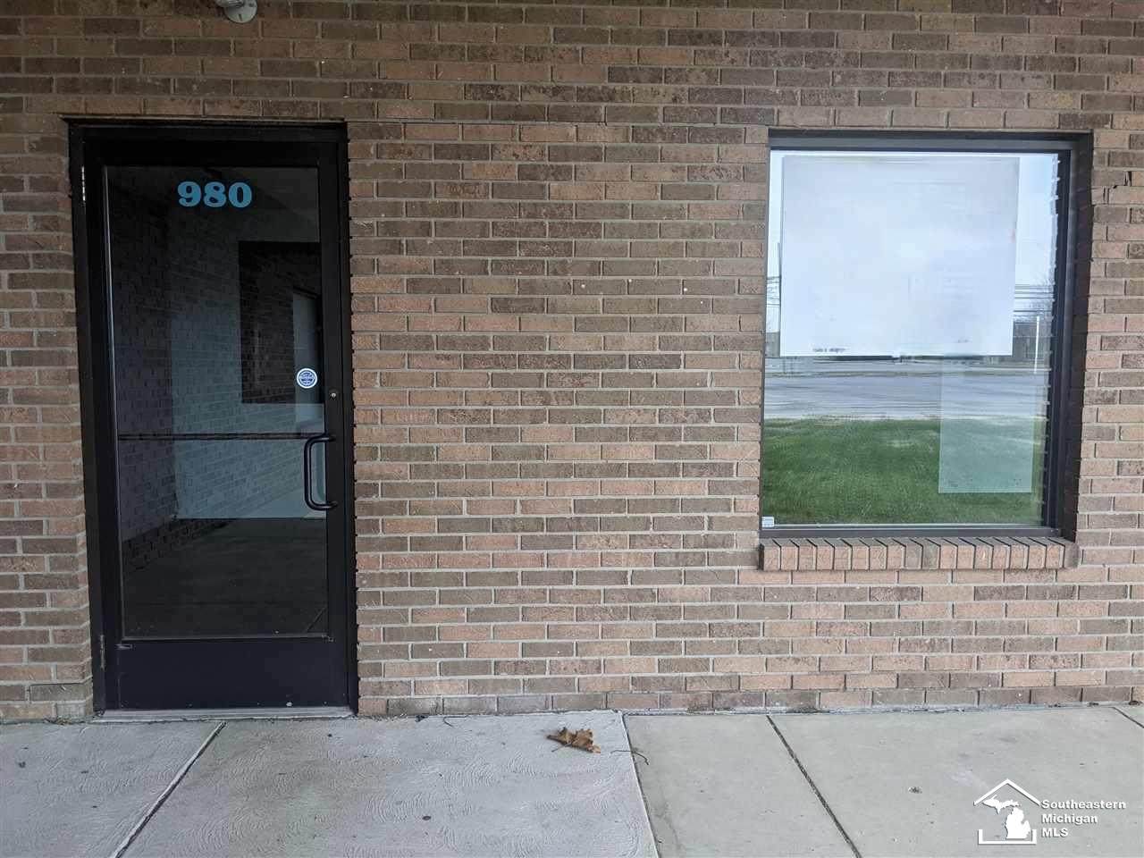 980 Telegraph - Photo 1