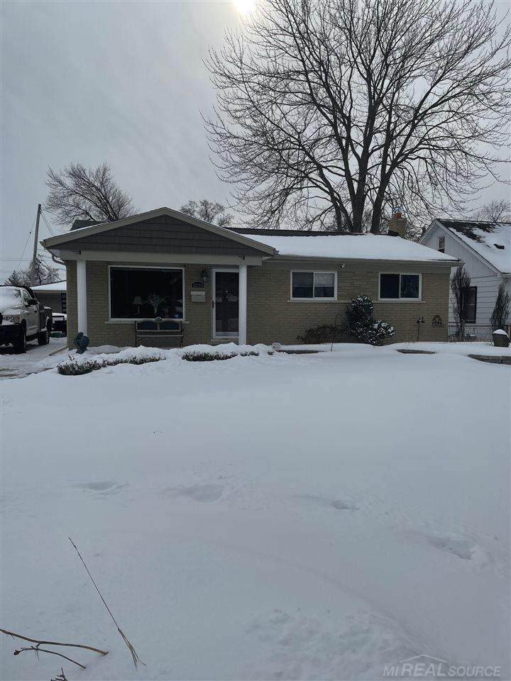 22116 10 Mile - Photo 1