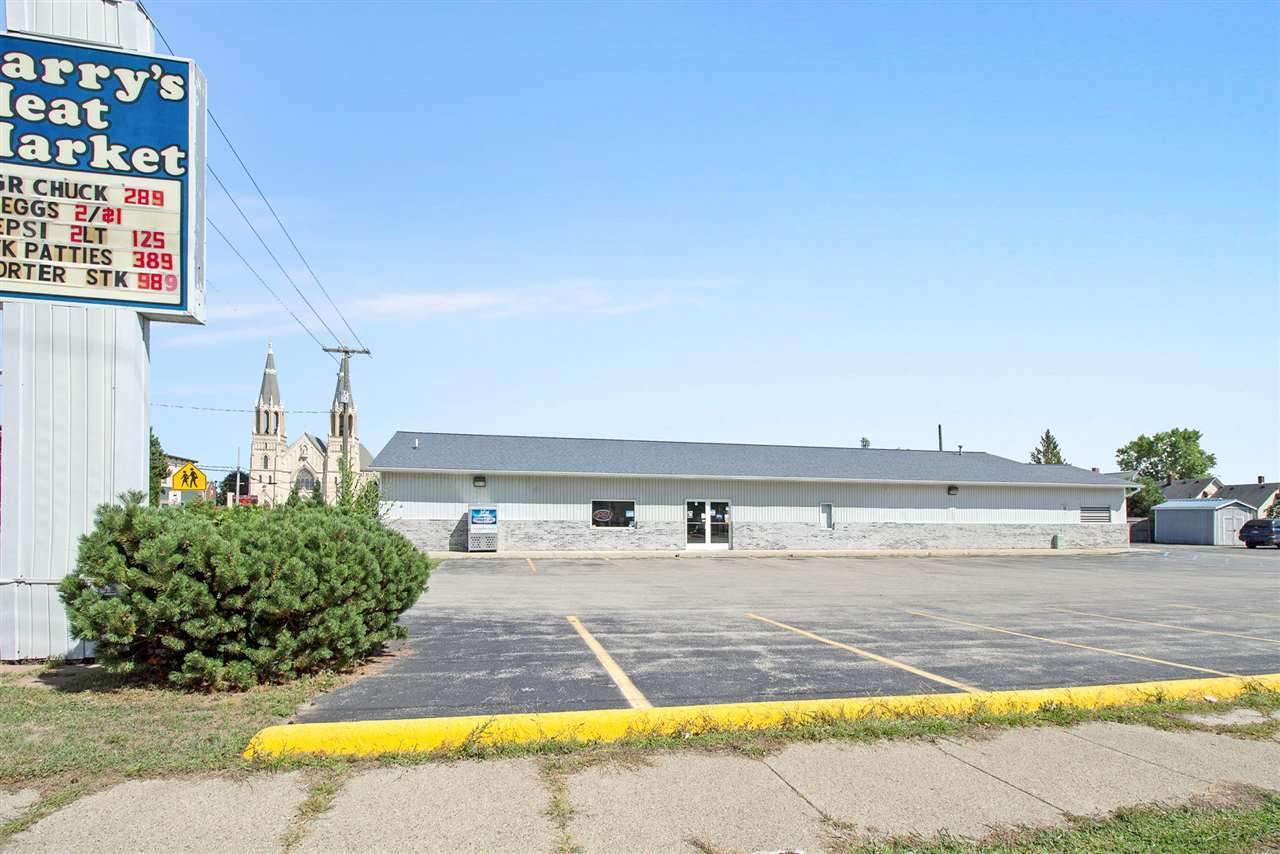 1400 Kosciuszko Ave - Photo 1