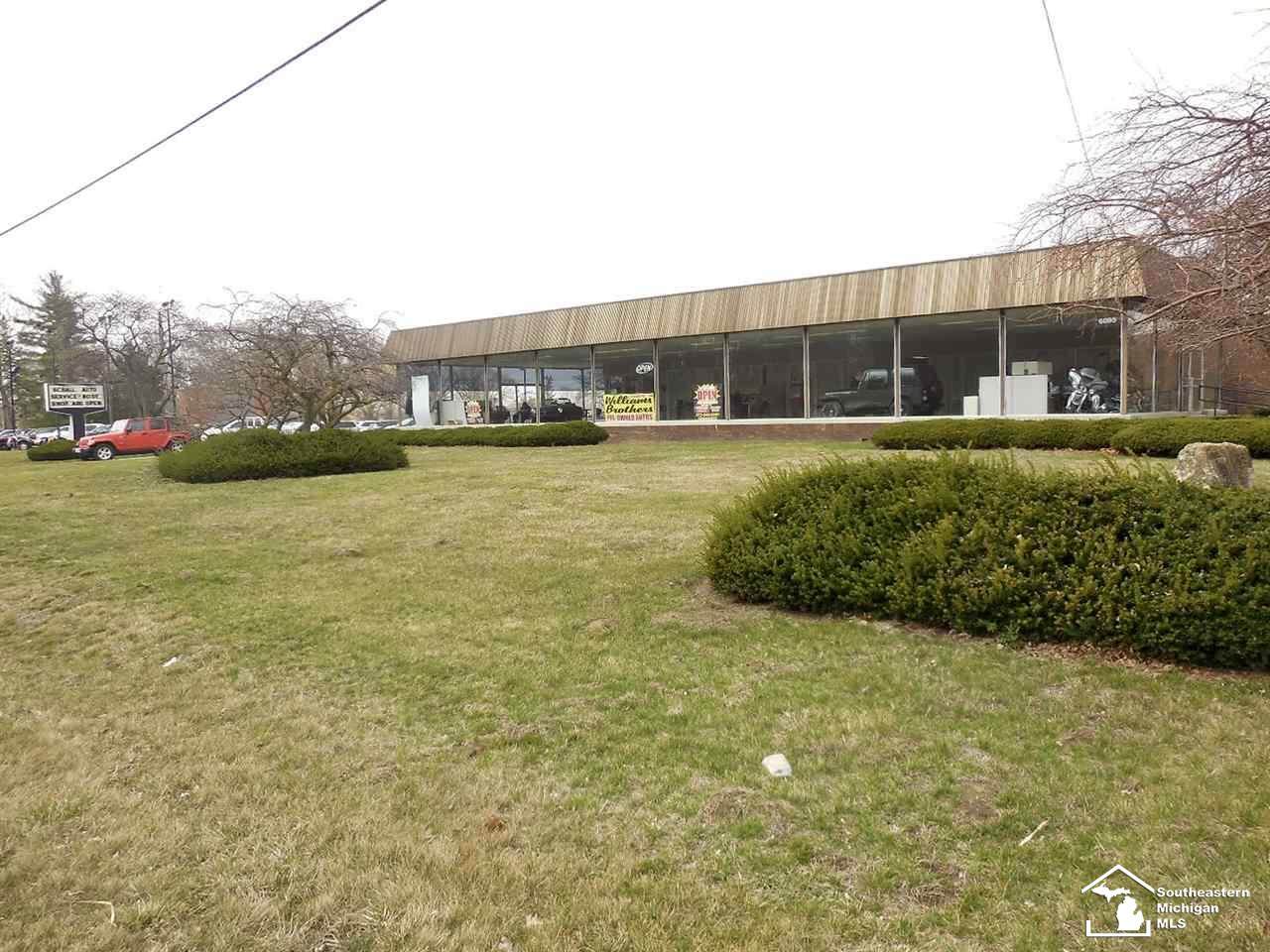6095 Monroe - Photo 1