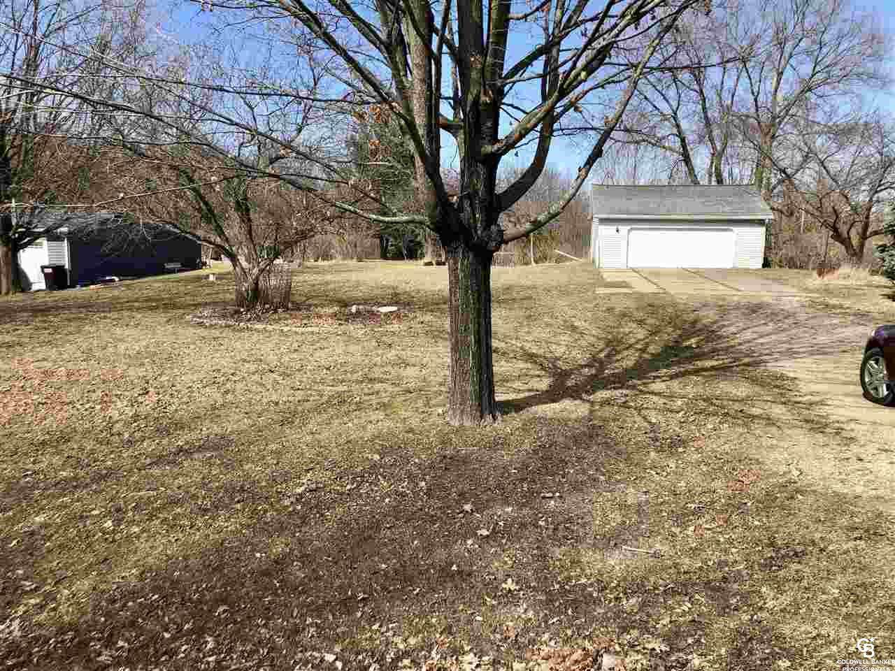 2315 Hibbard - Photo 1