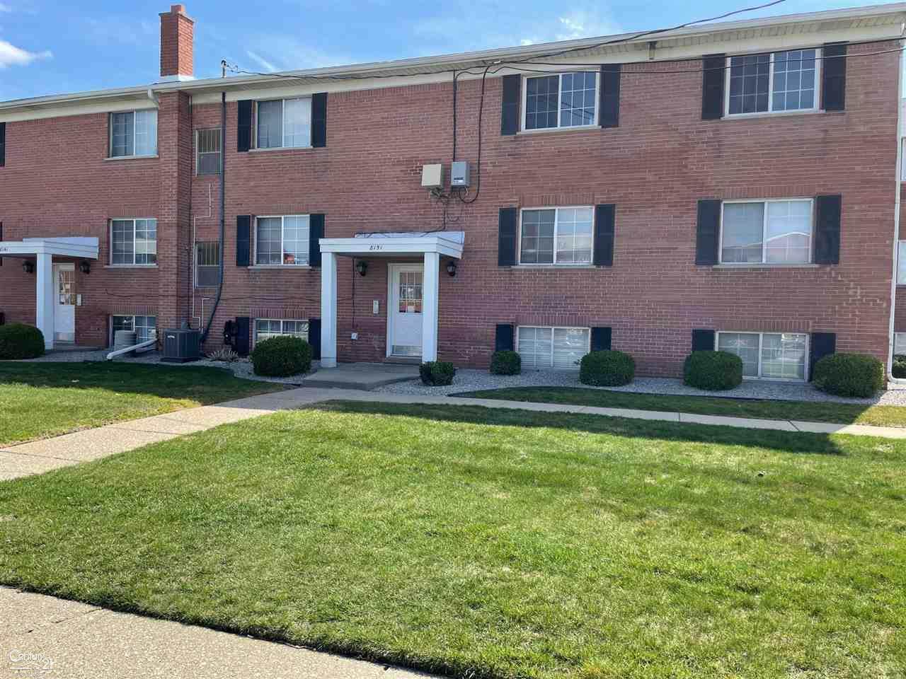 8151 Denwood - Photo 1