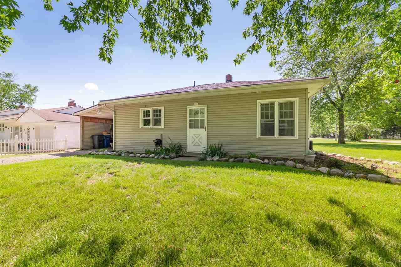 1571 Alma Ave - Photo 1