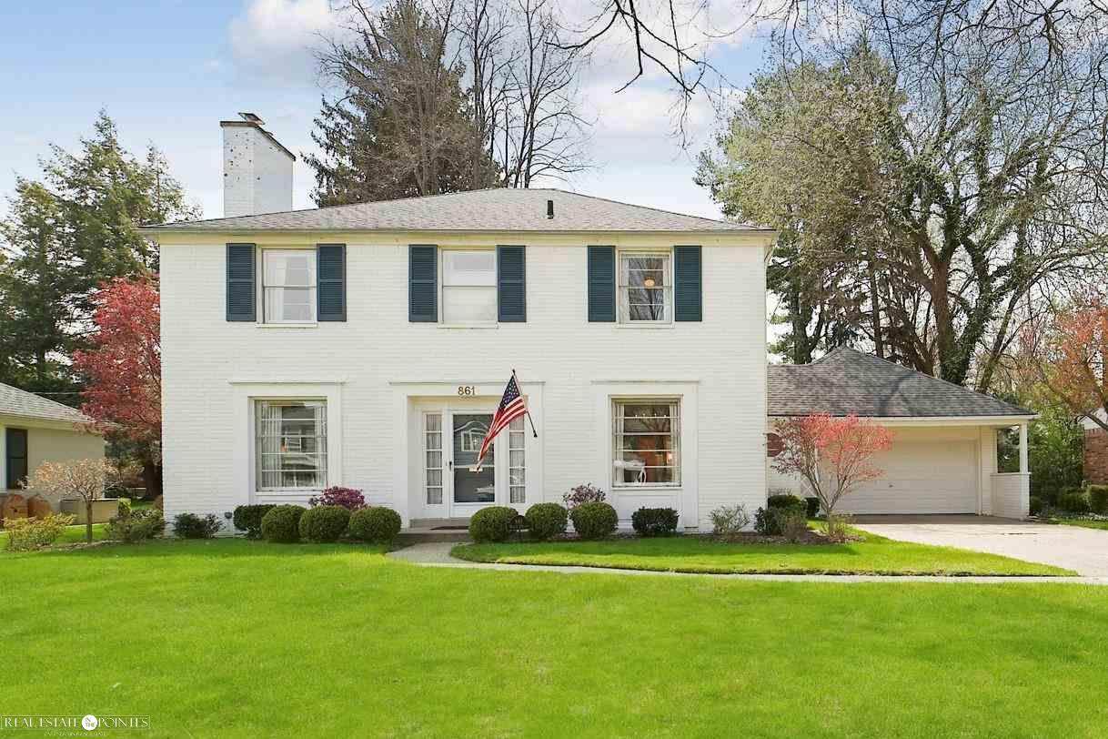 861 Oxford - Photo 1