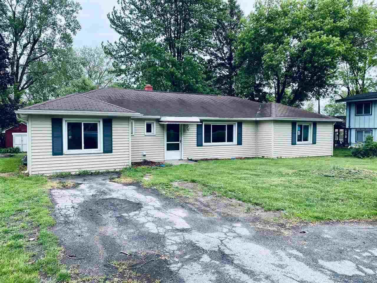 5439 River Rd - Photo 1