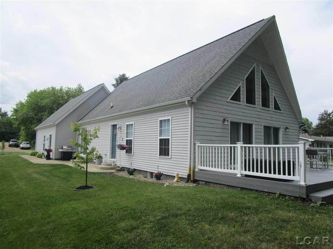 192 Holiday Drive - Photo 1