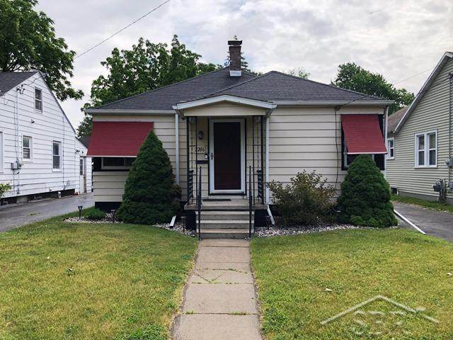 2206 Charles Street - Photo 1