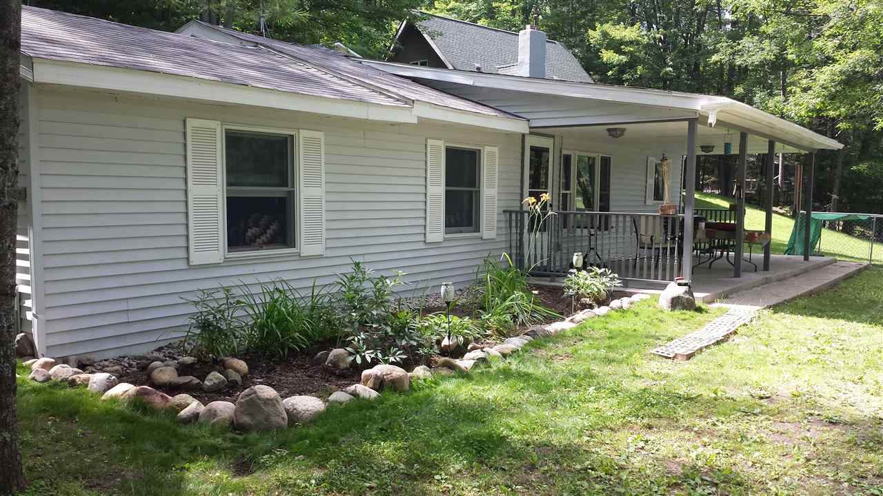 5754 Lakeview Dr - Photo 1
