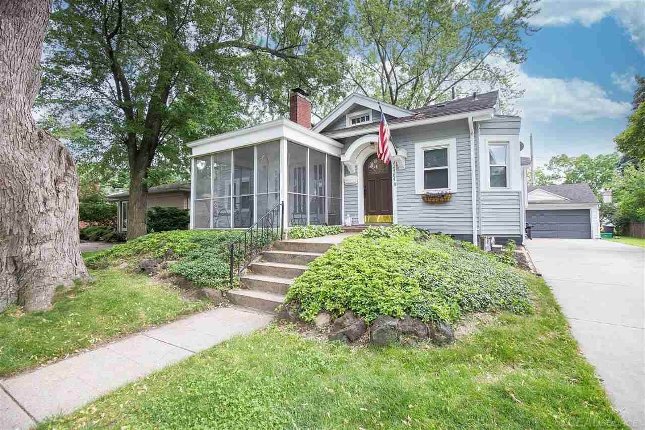 22484 Lakeland St - Photo 1