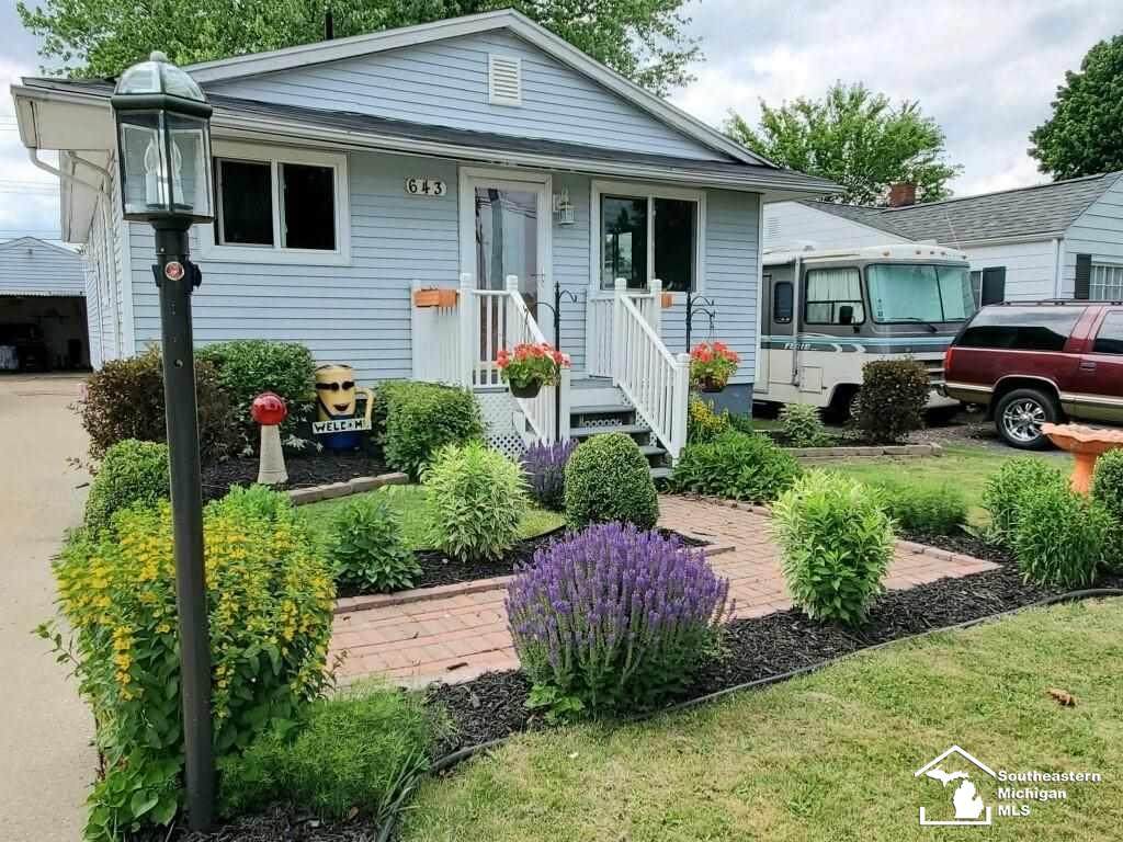 643 Huber - Photo 1
