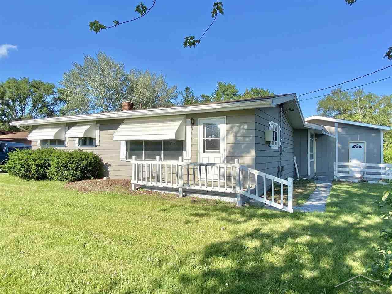 2934 Center - Photo 1