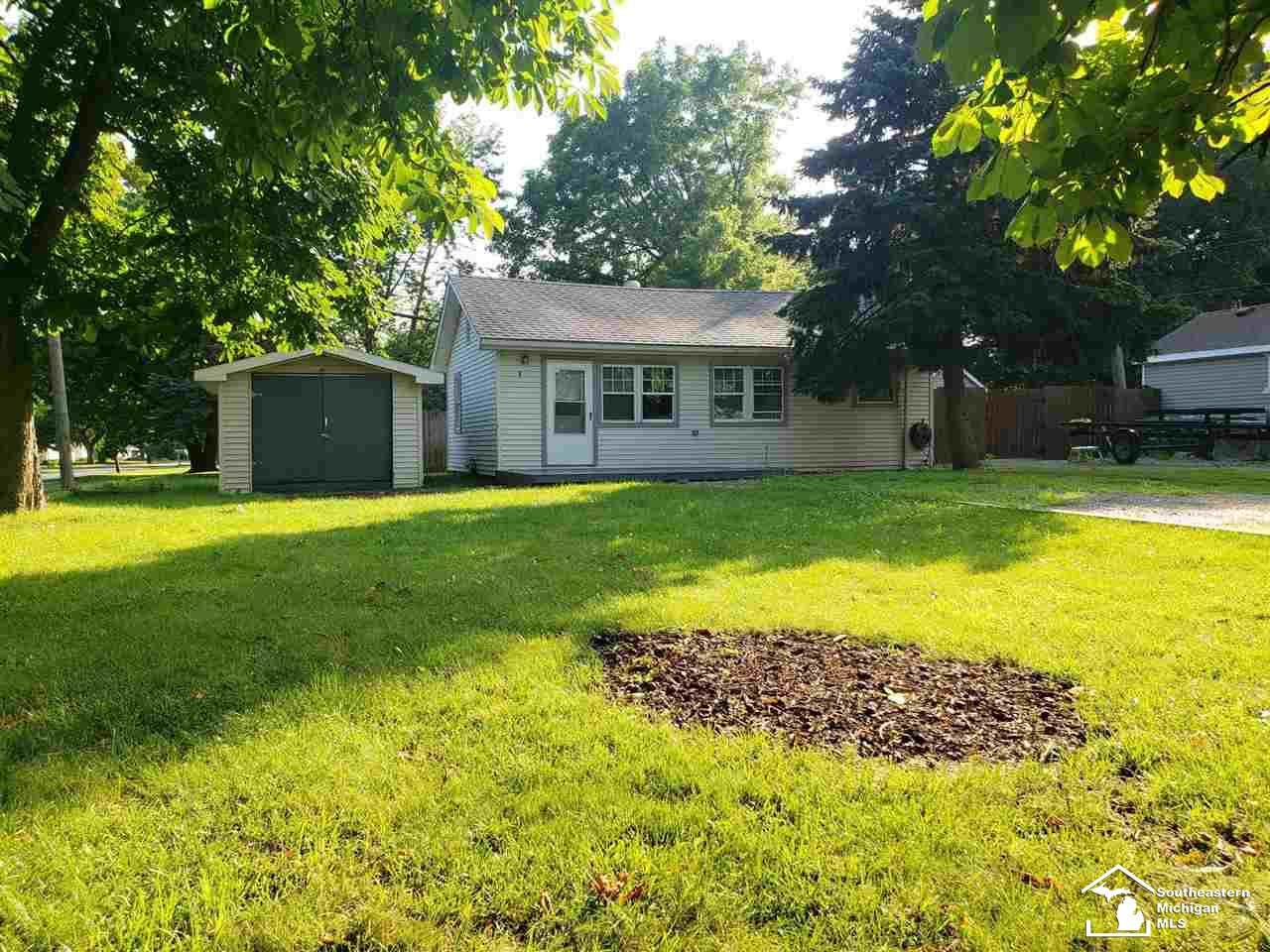 3032 Woodland Blvd - Photo 1