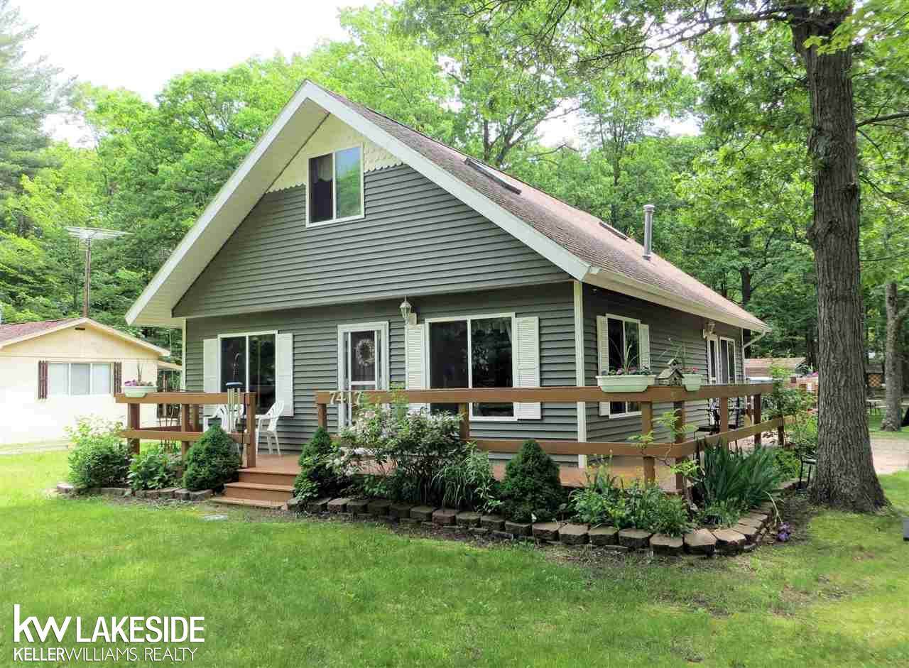7417 Easy St - Photo 1