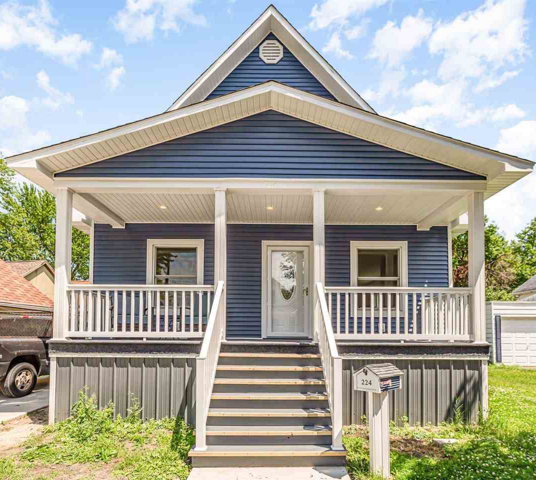 224 Ames St - Photo 1