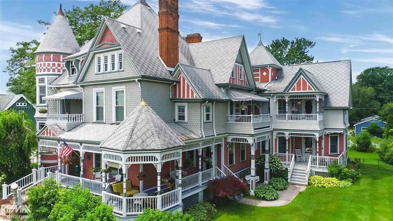 409 Main - Photo 1