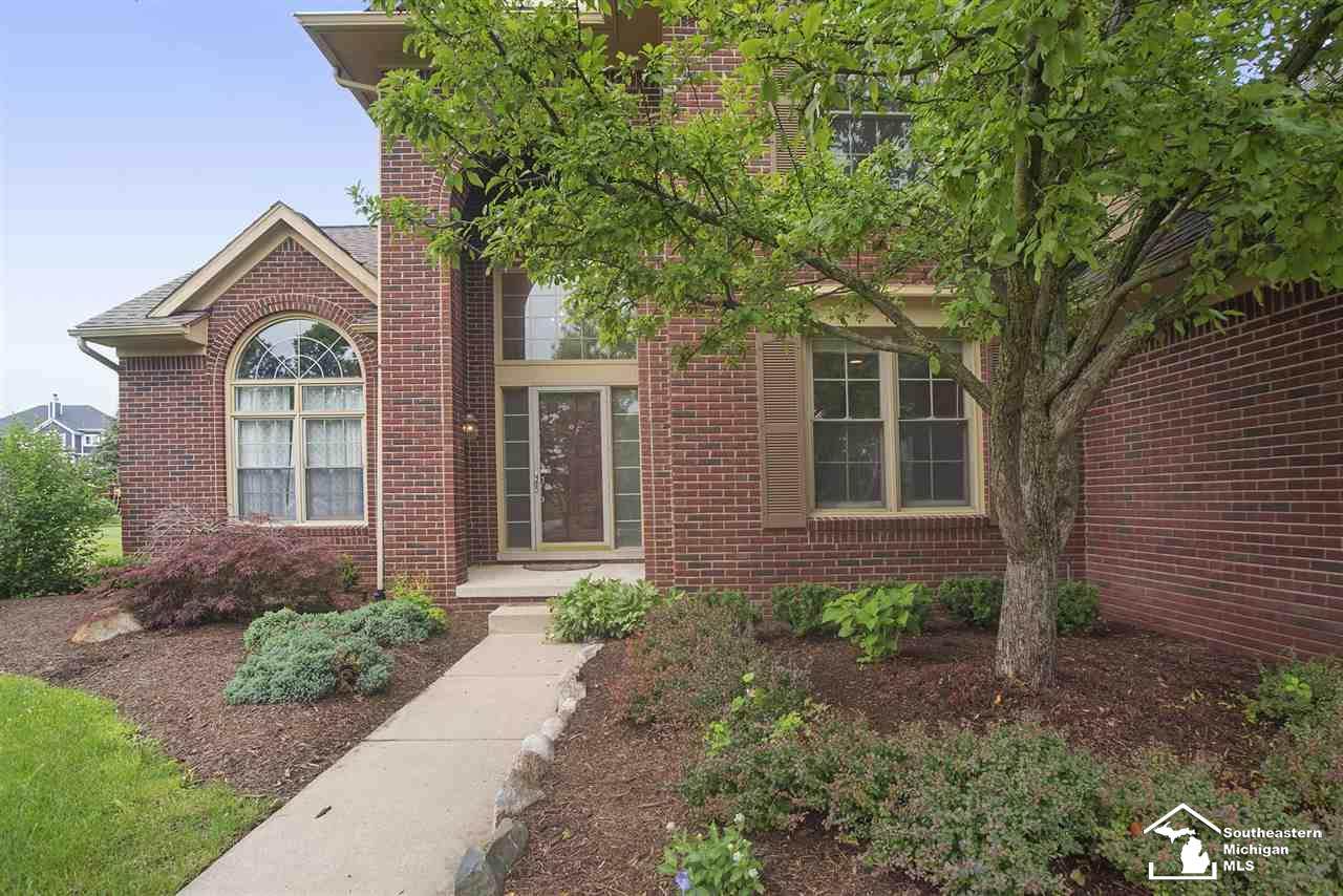 45823 Bristol Circle - Photo 1
