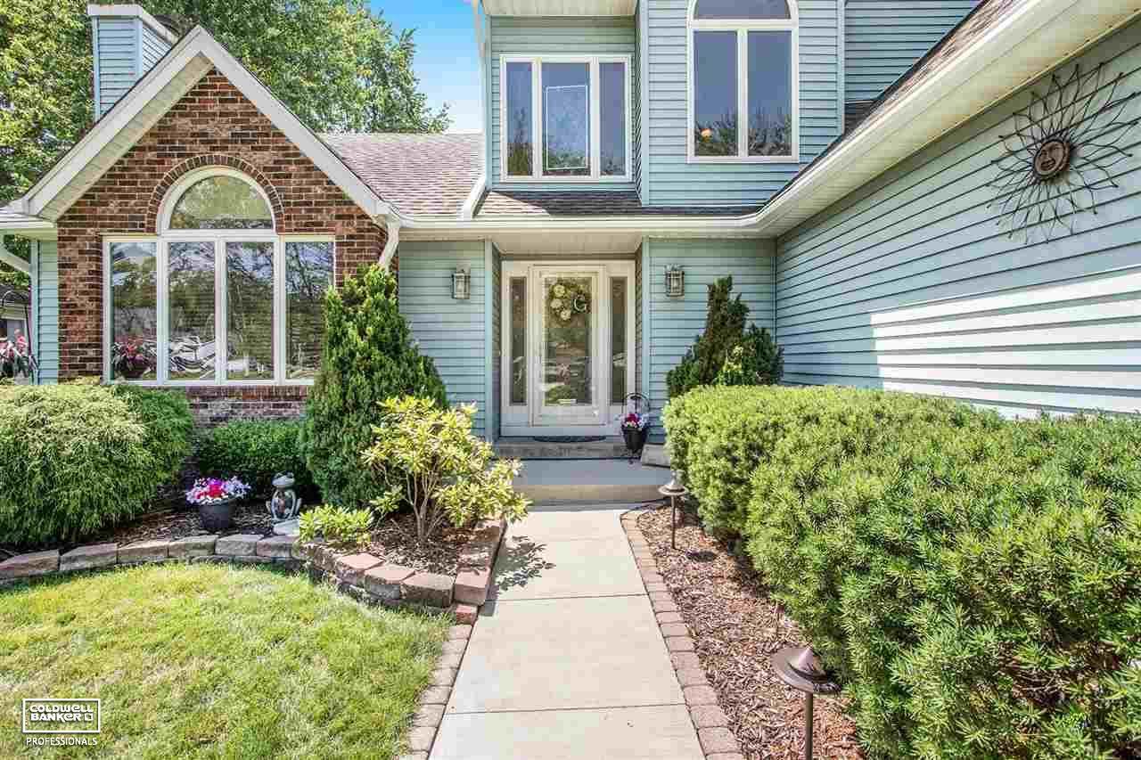 713 Congress St - Photo 1