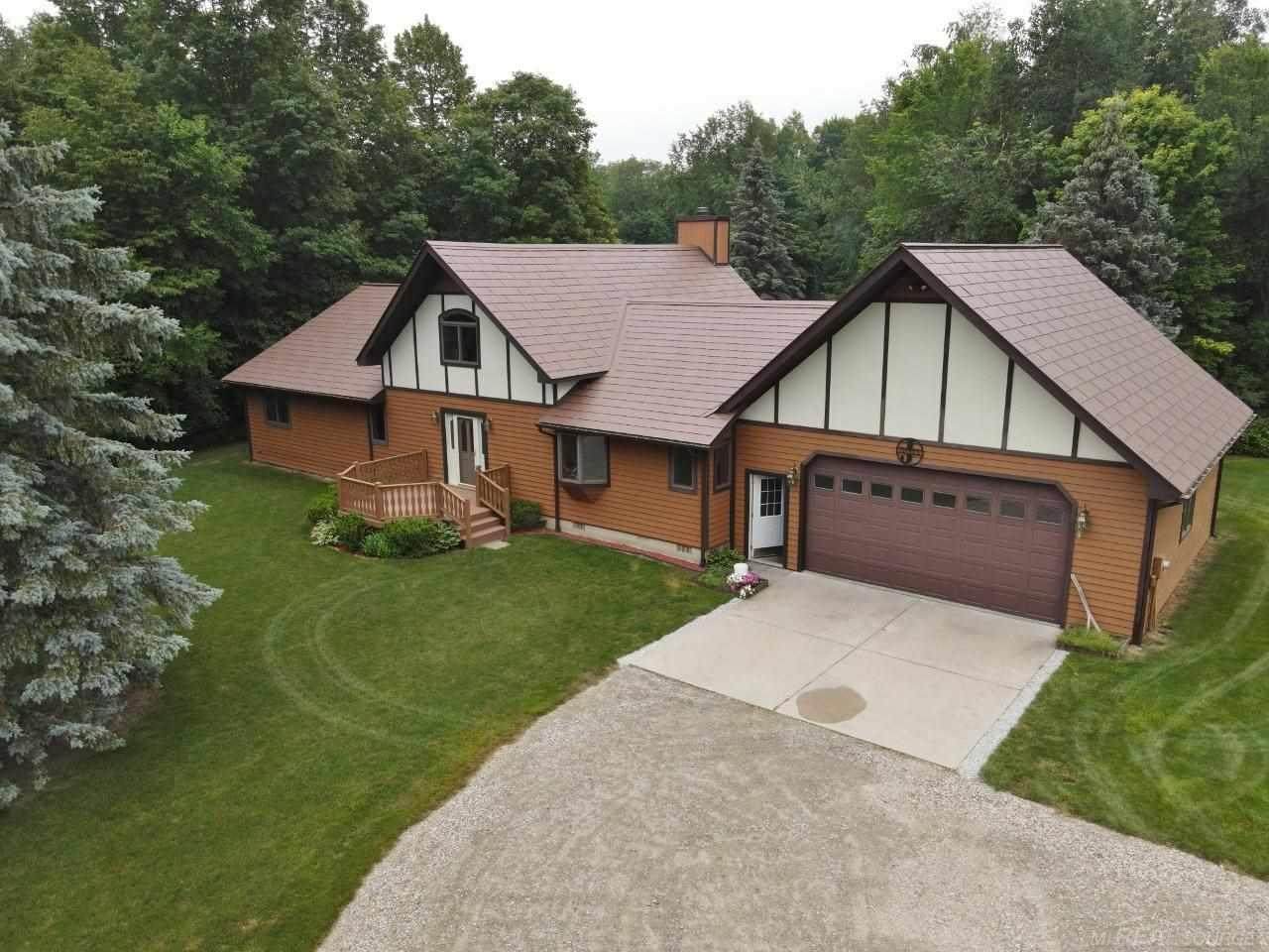 5125 Basler Rd - Photo 1