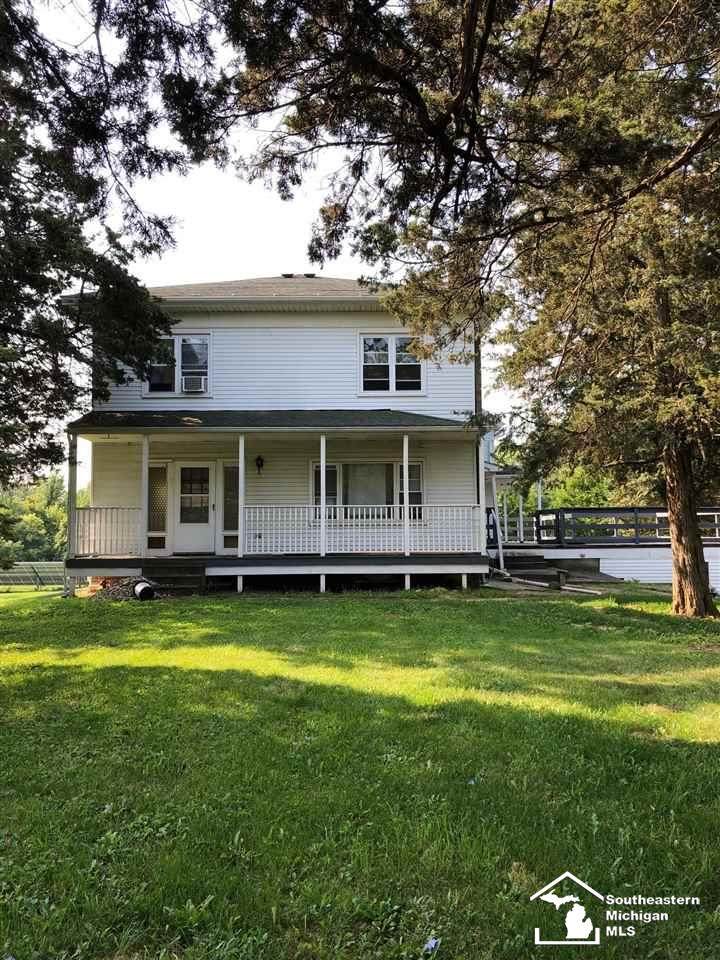 17055 Brewer - Photo 1