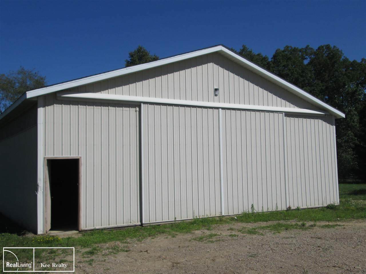 4460 Imlay City - Photo 1