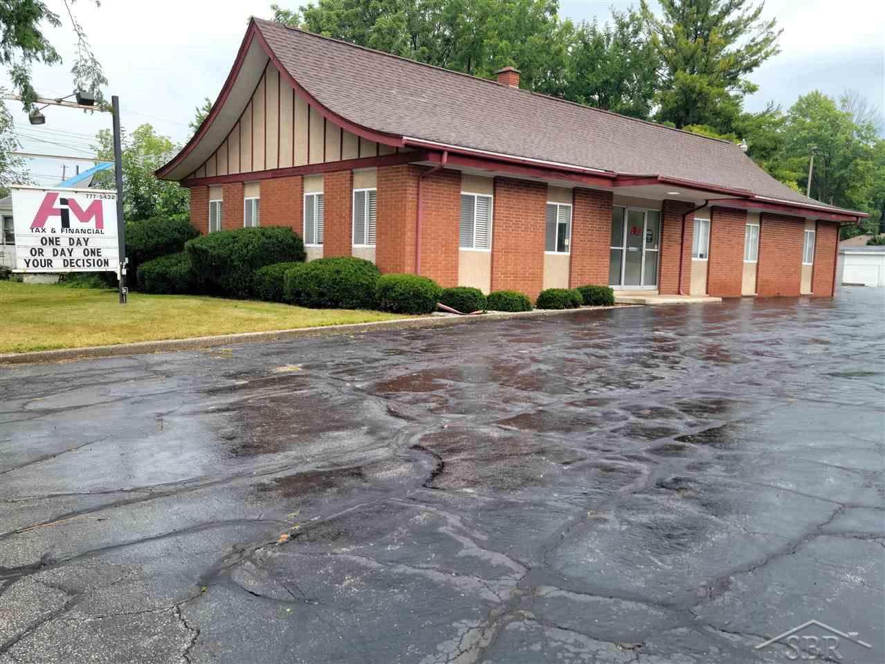 6213 Dixie - Photo 1