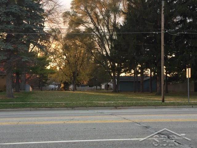 2463 Center - Photo 1