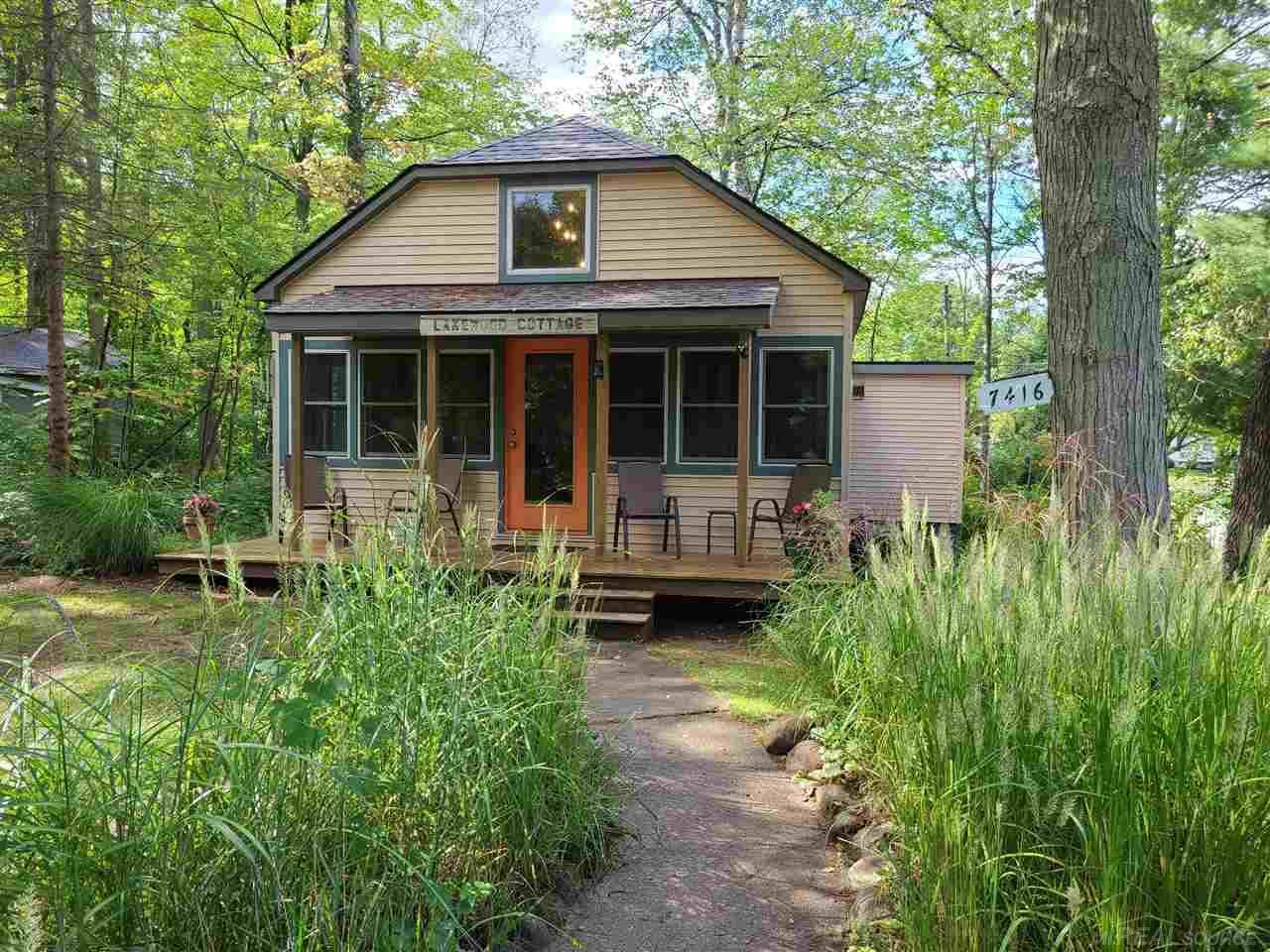 7416 Forest Drive - Photo 1
