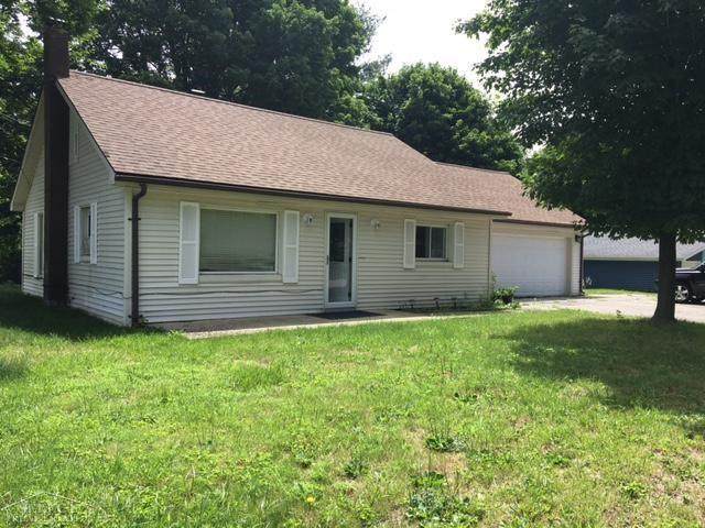 605 Grove - Photo 1
