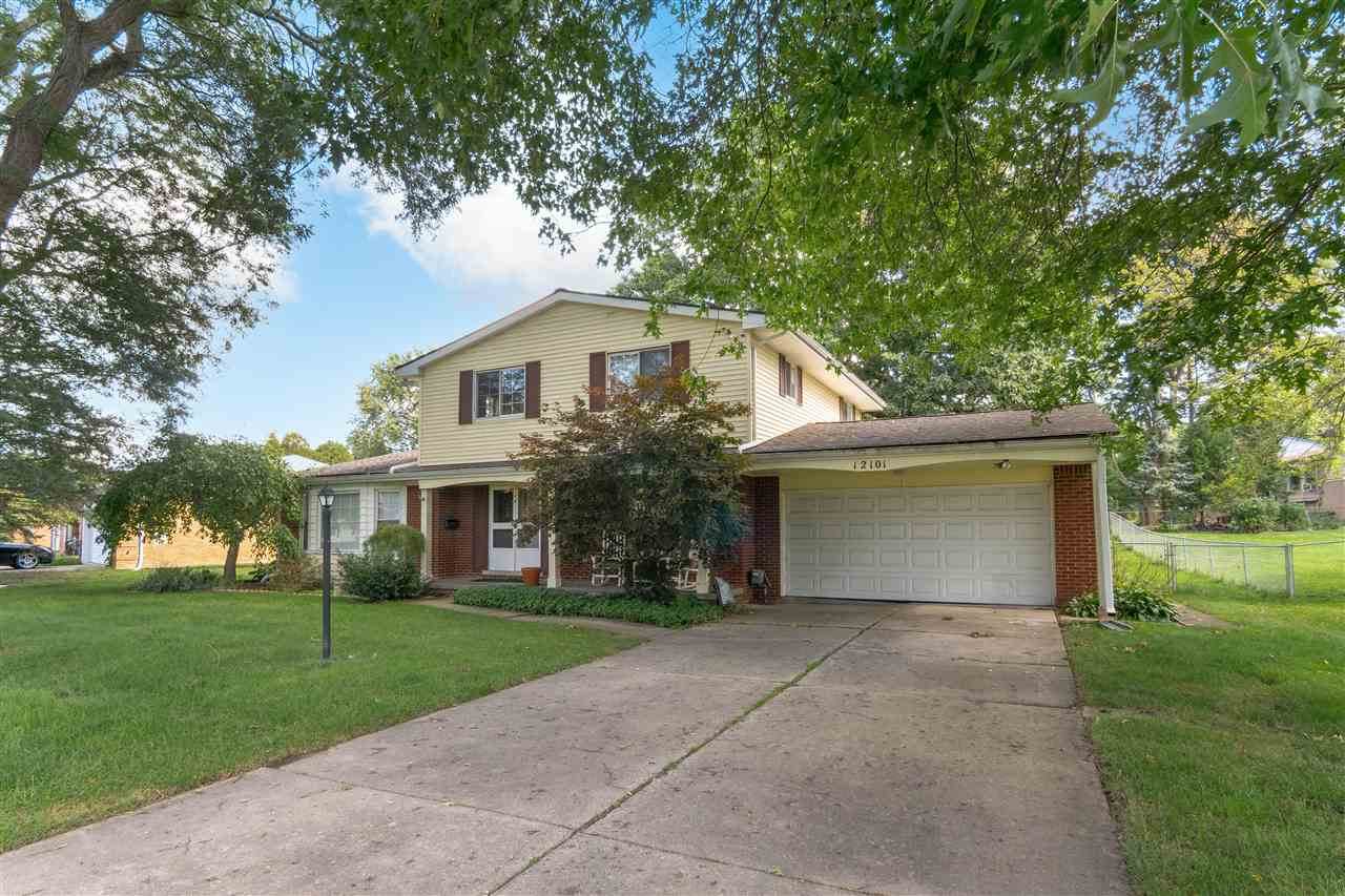 12101 Francesca Dr - Photo 1