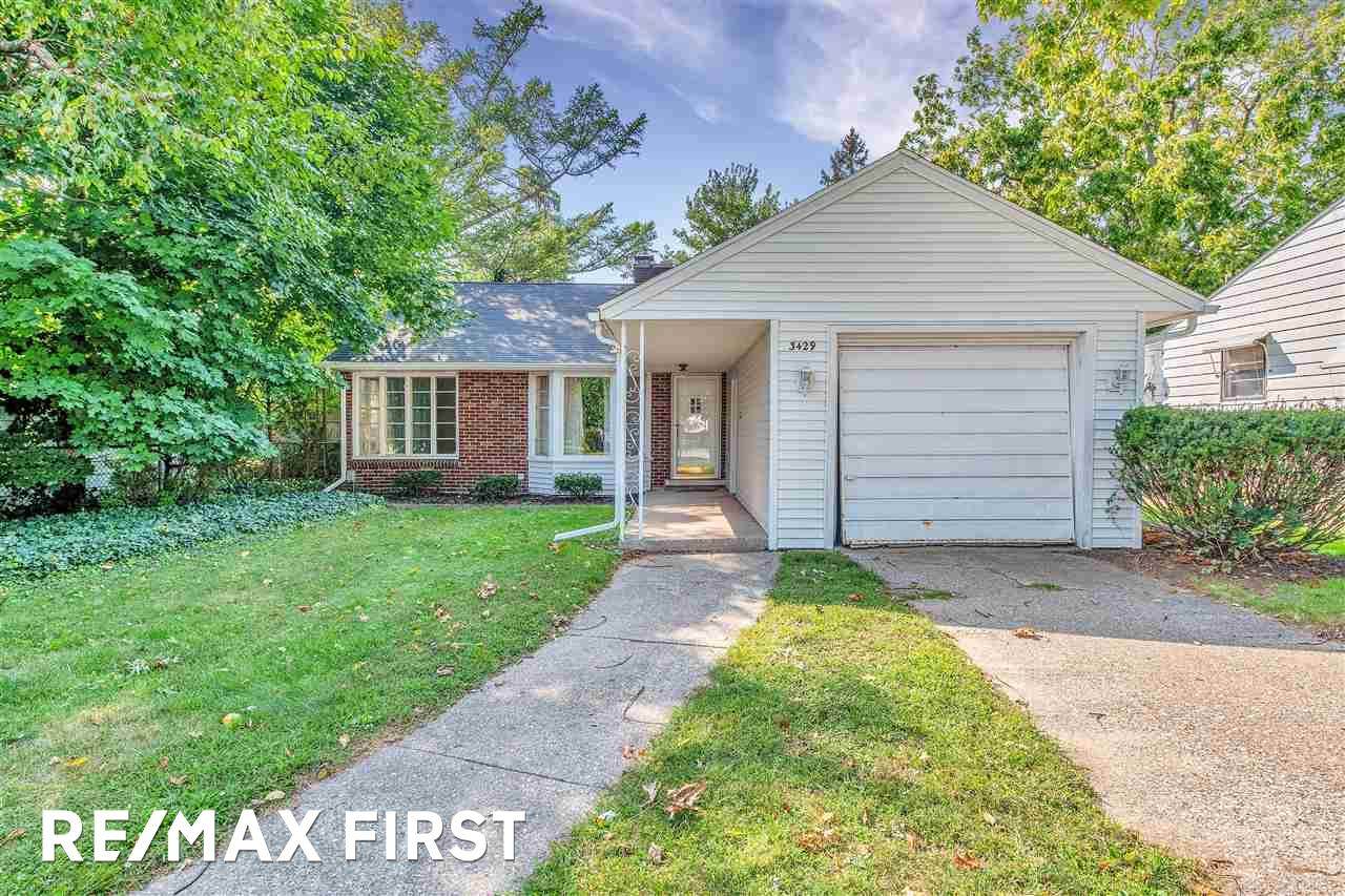 3429 Cherry - Photo 1