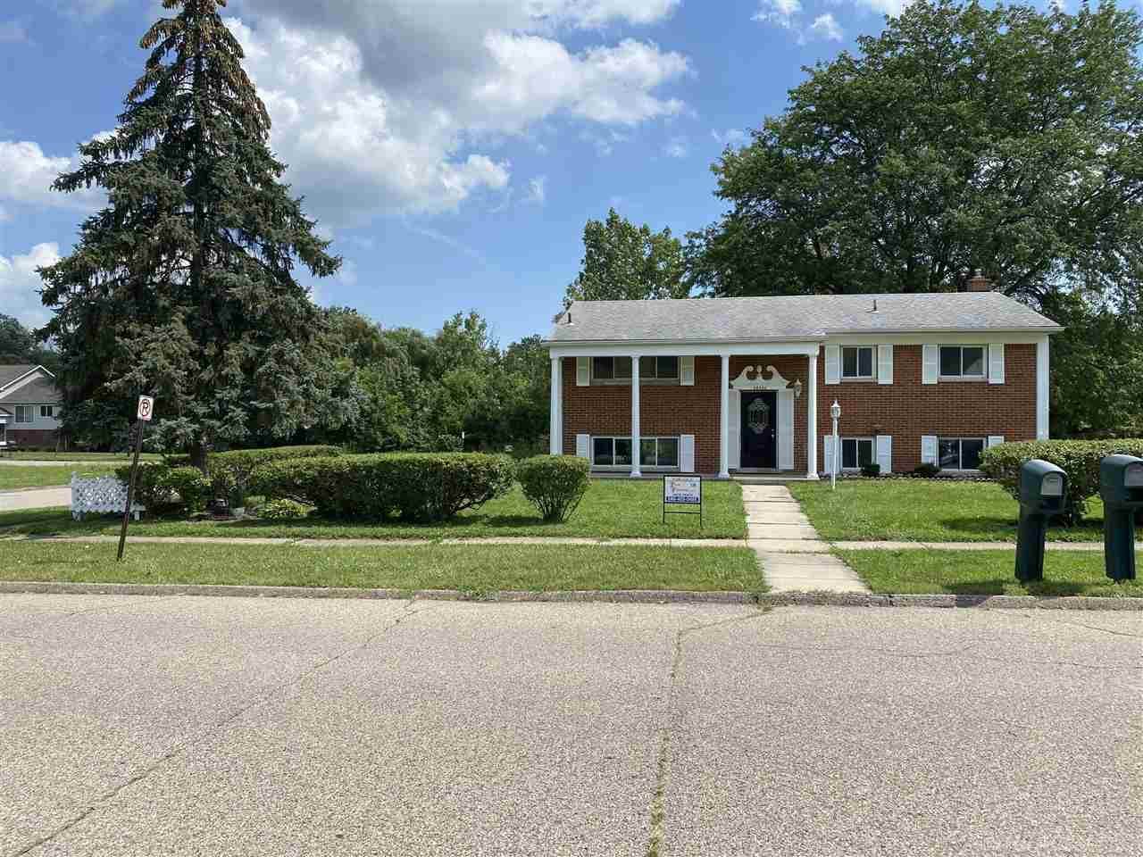 58580 Chennault - Photo 1