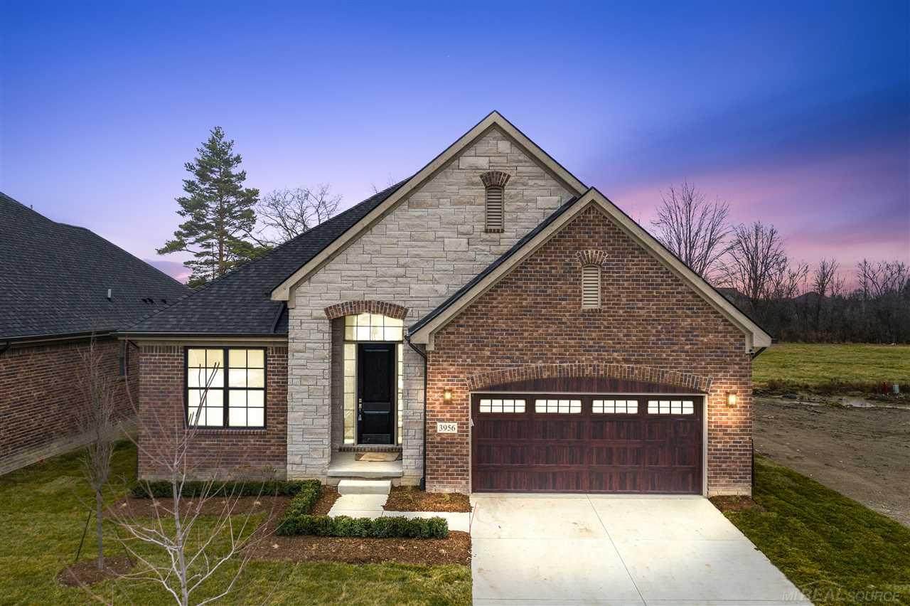 3877 Reserve Drive - Photo 1