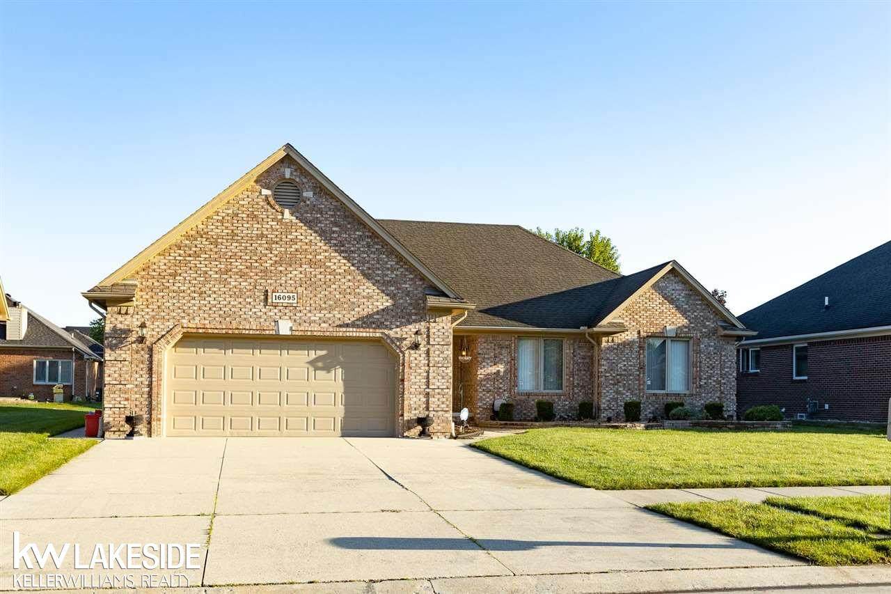 16095 Thames Ln - Photo 1