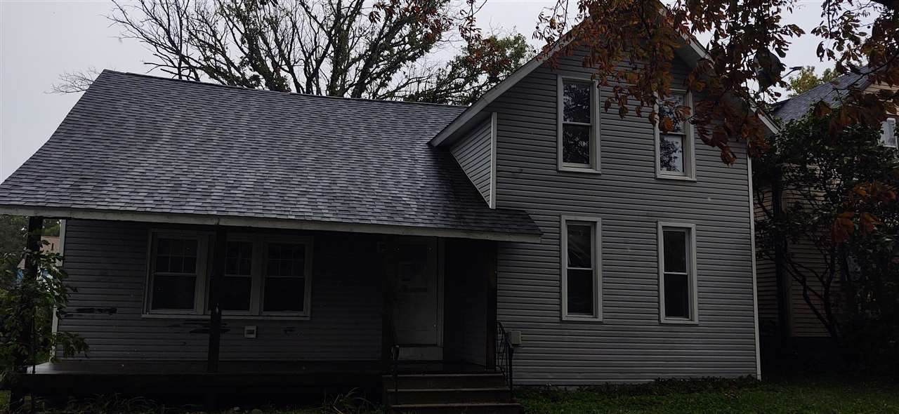 411 Sheridan St - Photo 1