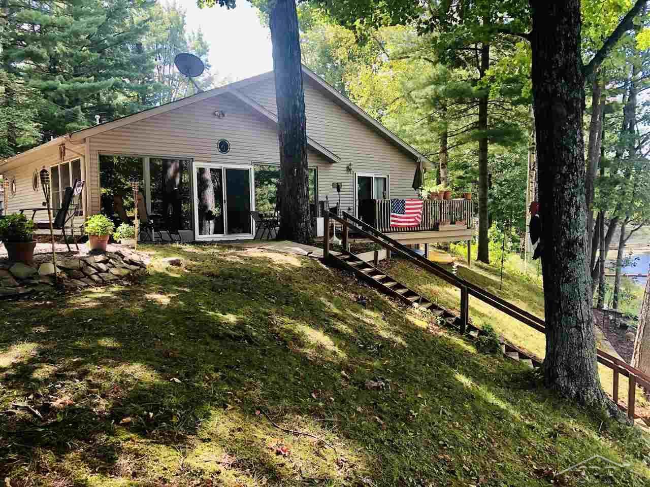 2455 Tittabawassee Ave - Photo 1