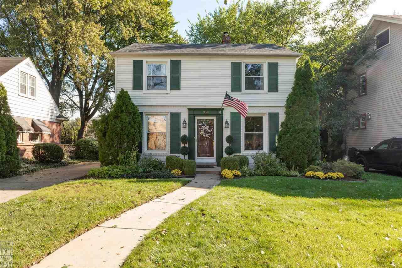 936 University Pl - Photo 1
