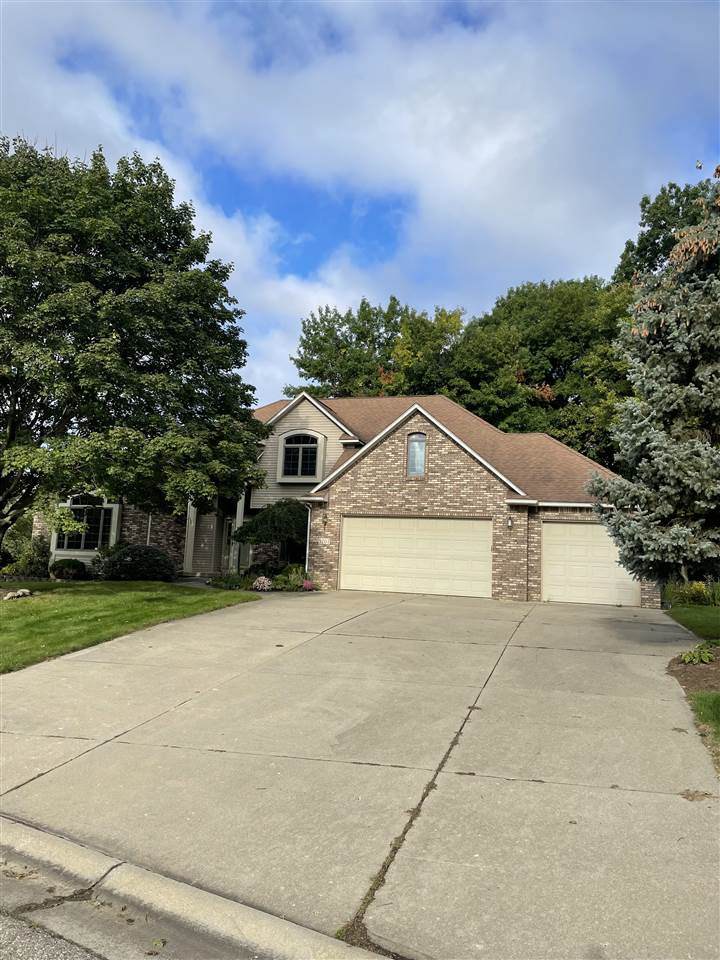 5202 Highpoint - Photo 1