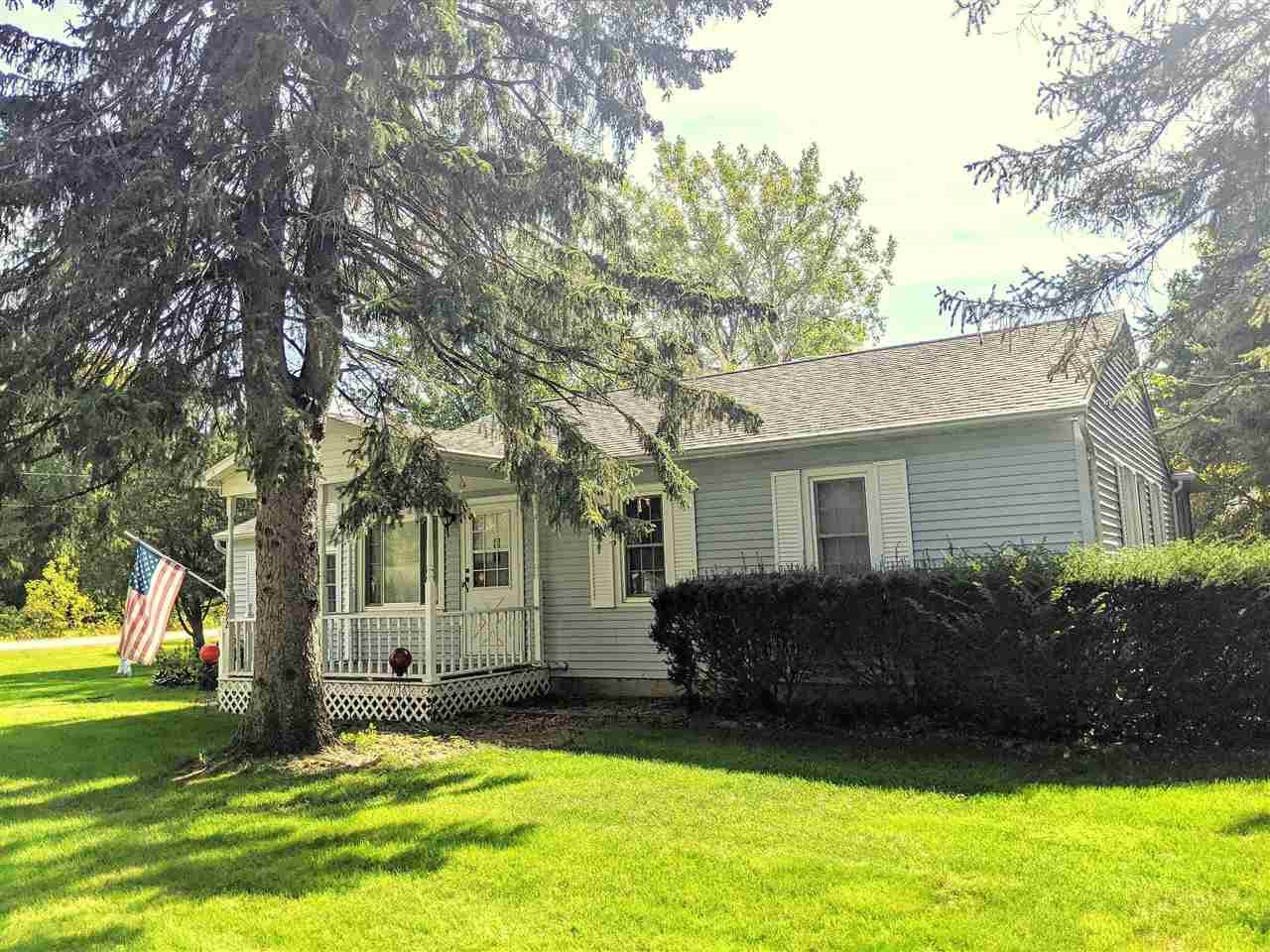 2992 Berthiaume Drive - Photo 1