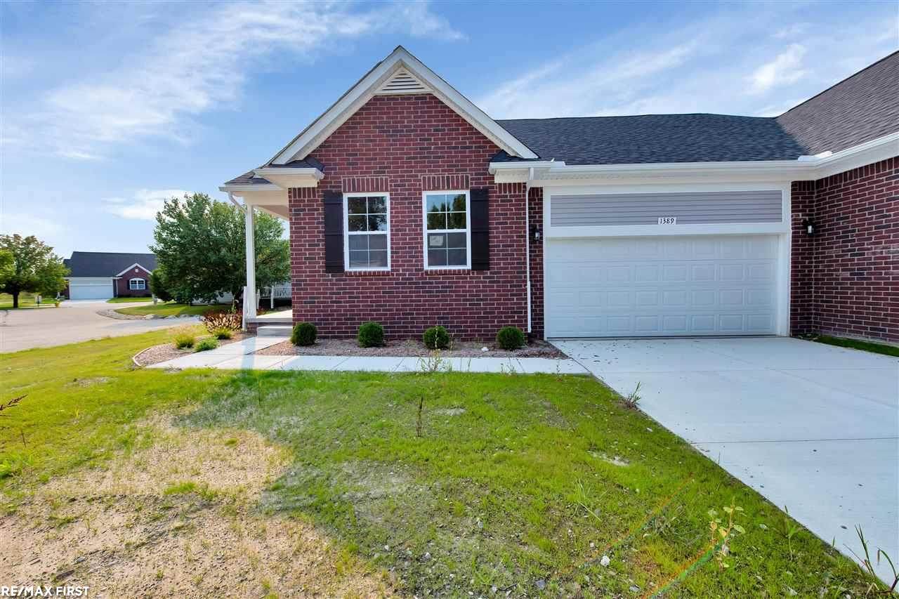 1389 Luxington - Photo 1