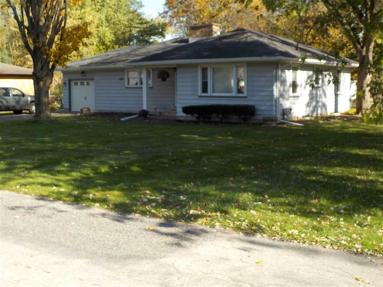 1325 Andrew - Photo 1