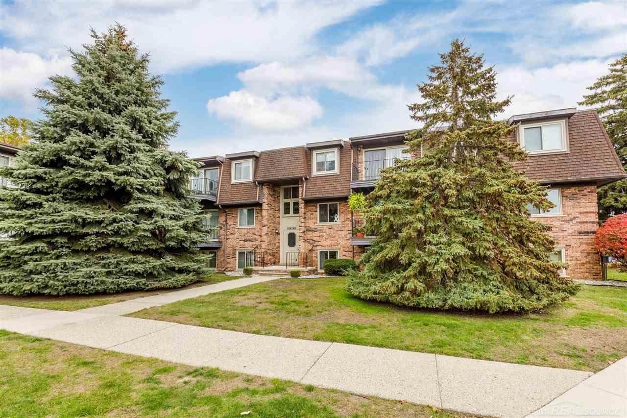 510 Riviera - Photo 1