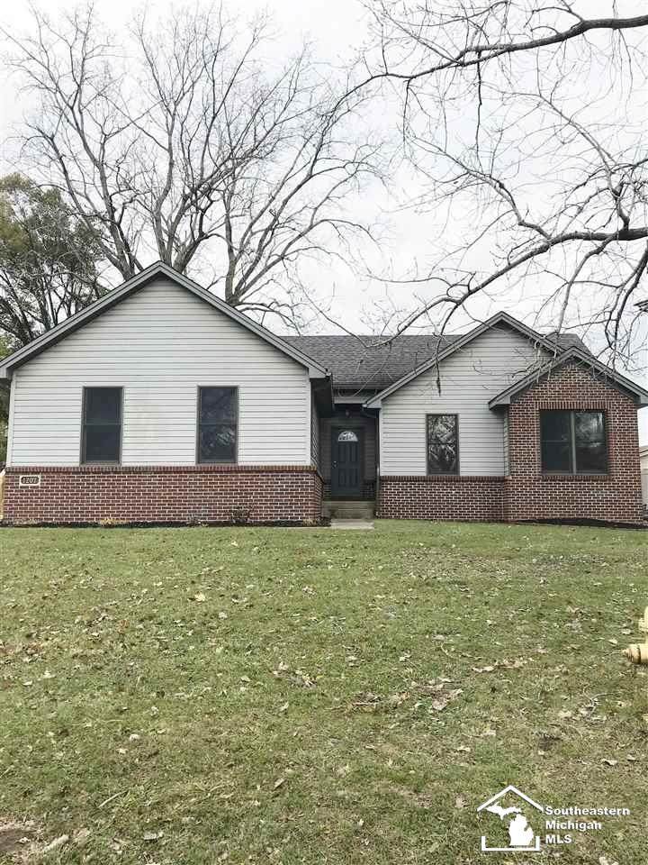1207 Sandy Creek - Photo 1