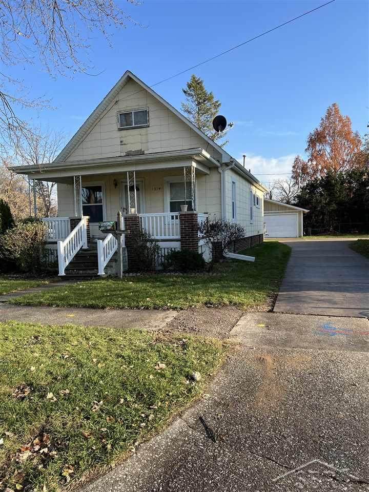 1514 Sweet St - Photo 1
