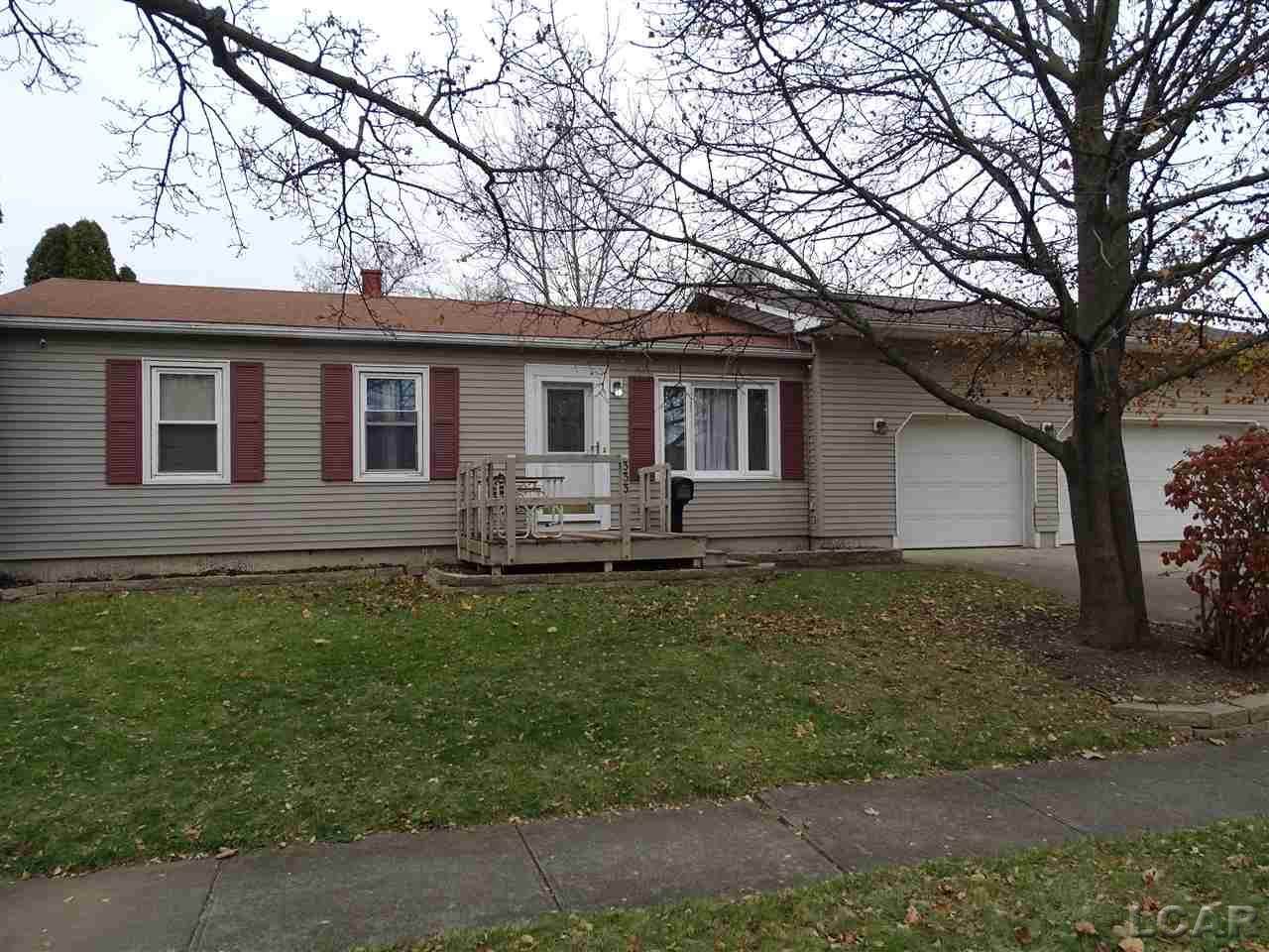 333 April Lane - Photo 1