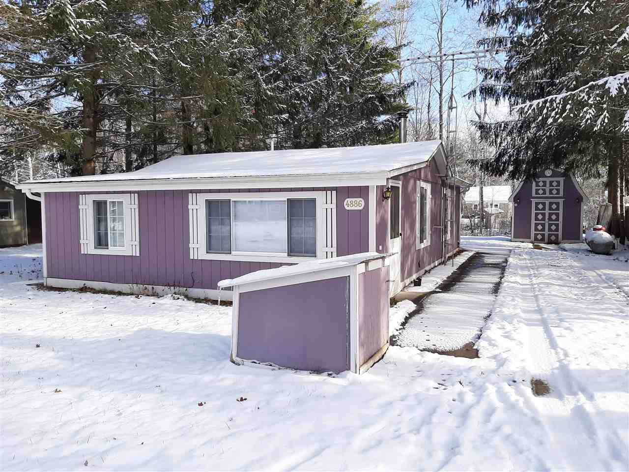 4886 Glenwood - Photo 1
