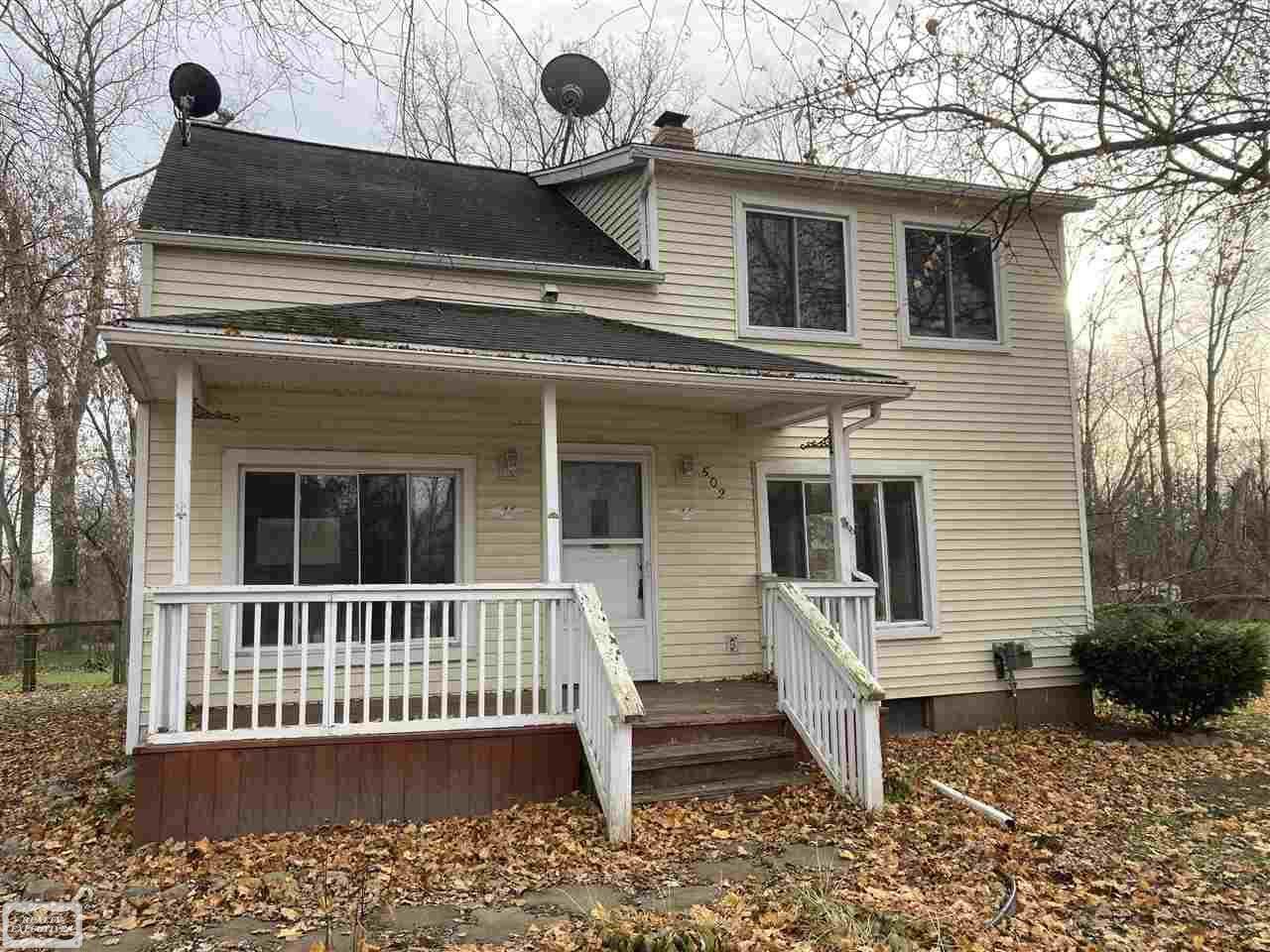 502 E Mill St - Photo 1