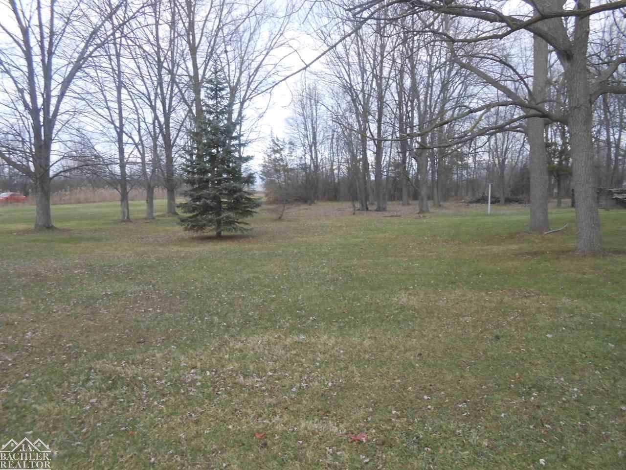 952 West - Photo 1