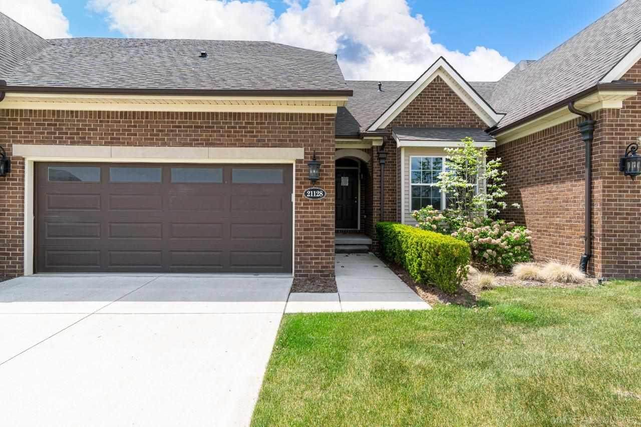 21128 Lilac Lane - Photo 1