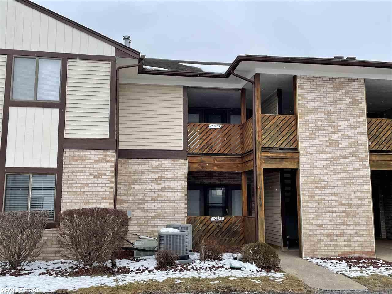 16379 Woodlane - Photo 1